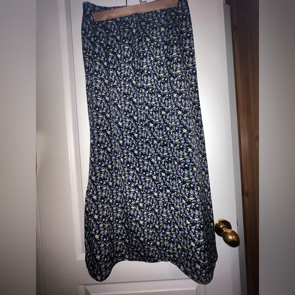 EUC 90’s Era Maxi Skirts & Tartan 7/8 - Picture 4 of 10